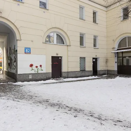 Aleja Solidarnosci Modern & Cozy Downtown By Renters Daire *